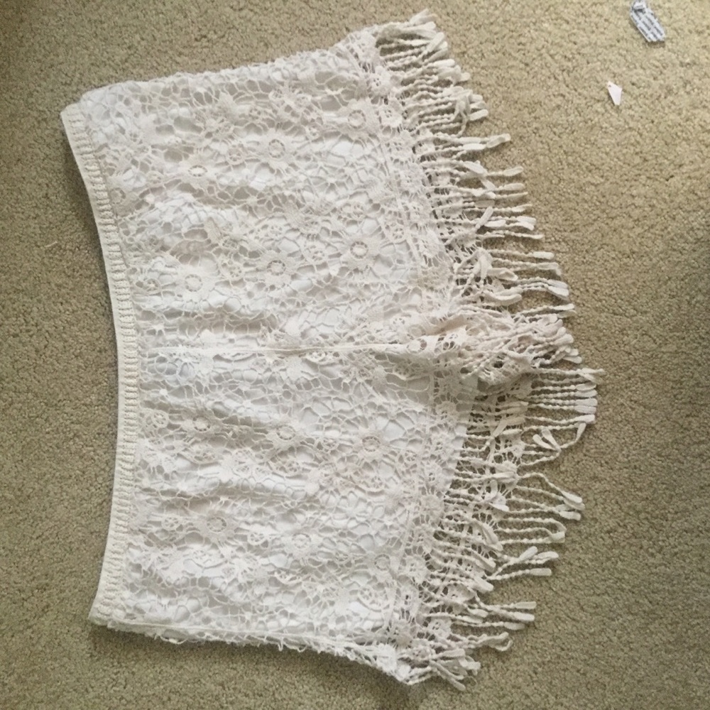 Cute route 21 lace shorts!🌸